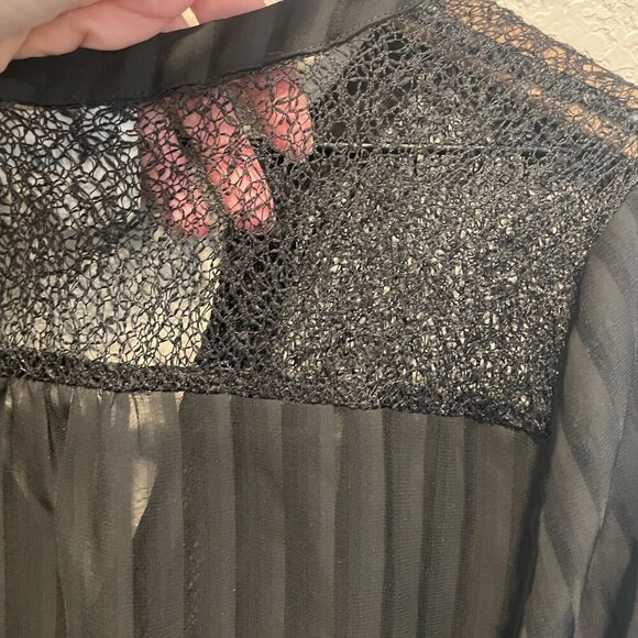 Alice Blue Stitchfix Black Chiffon Blouse Size Medium - Picture 5 of 5